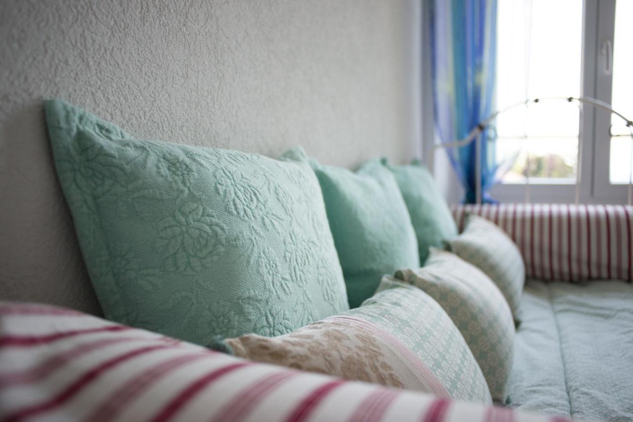 Hotel De La Beroche Saint-Aubin-Sauges Ngoại thất bức ảnh